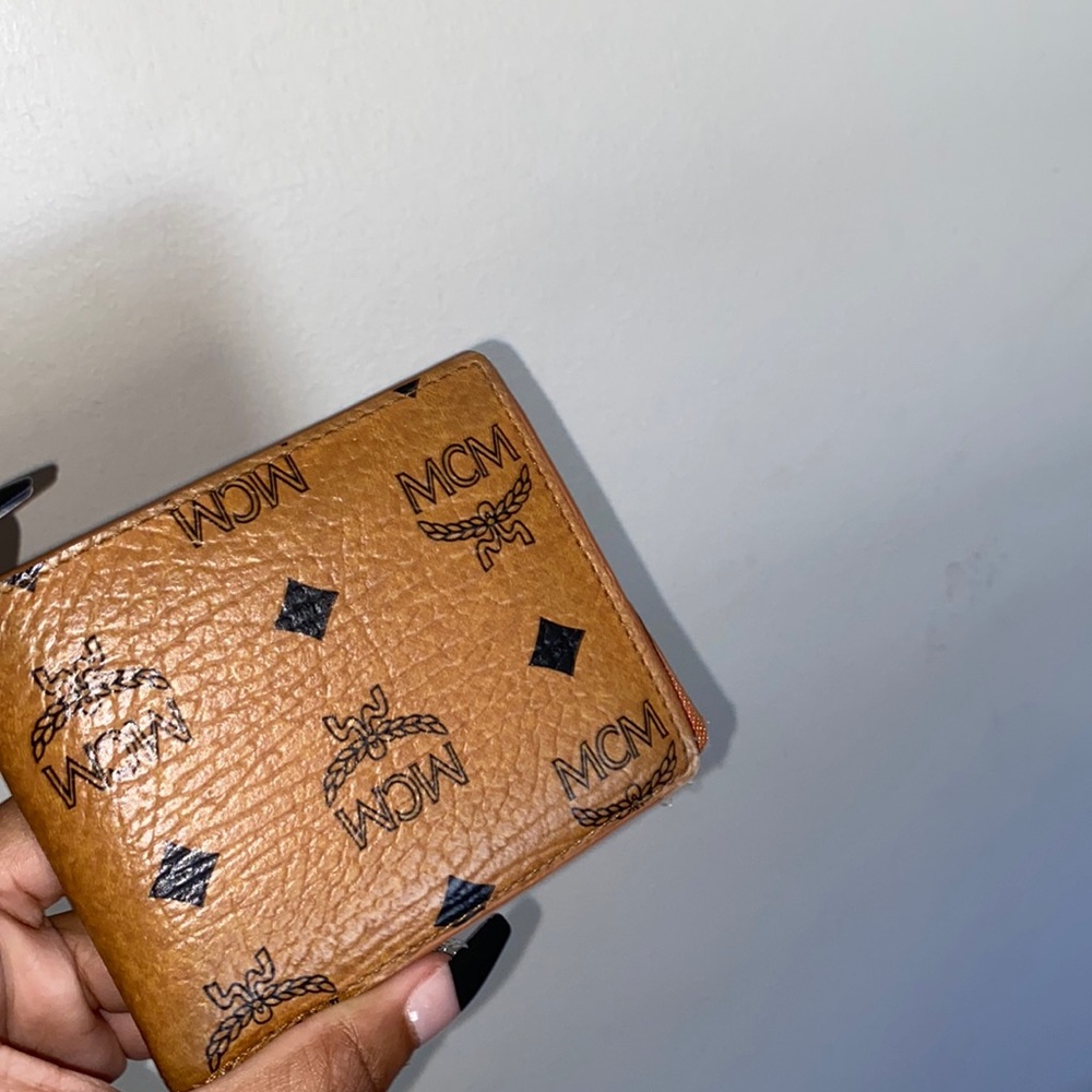 MCM Wallet